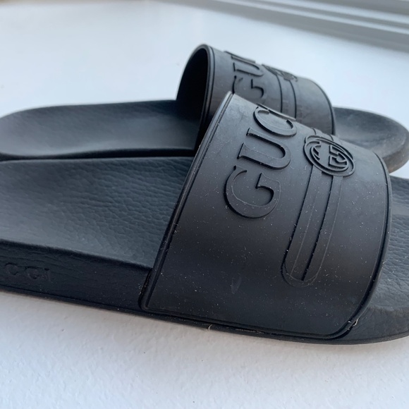 Authentic Gucci slides - Picture 5 of 7